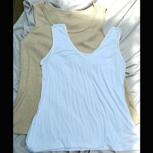 Bundle of 2x Women's Tank Tops